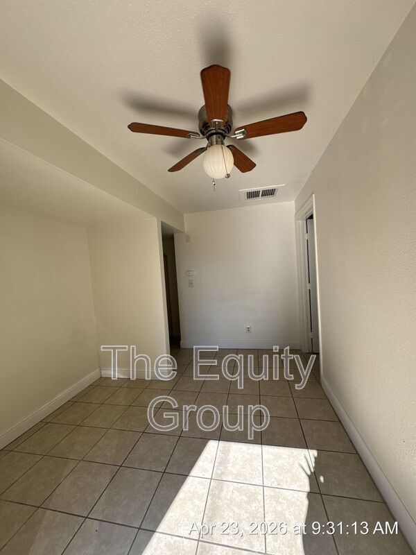 Building Photo - 32606 Rd 124