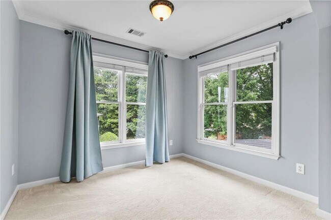 Building Photo - 7410 Polo Hill