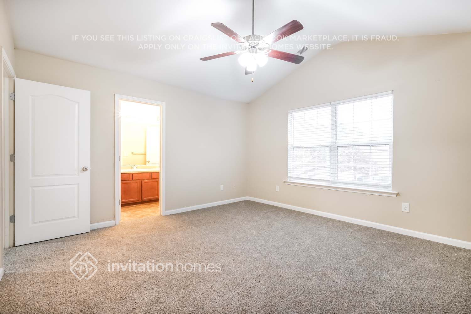 Building Photo - 864 Lobdale Falls Dr