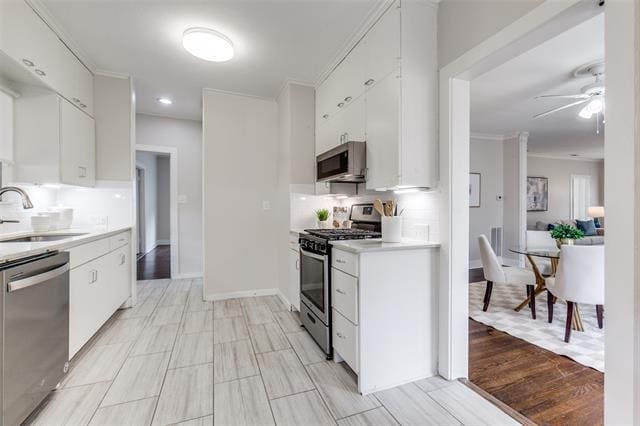 Building Photo - 3905 Prescott Ave