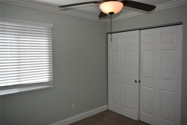 Building Photo - 16407 Westglen Farms Dr