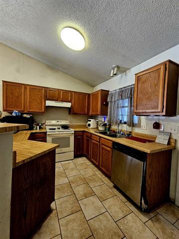 Building Photo - 817 Colchester Dr