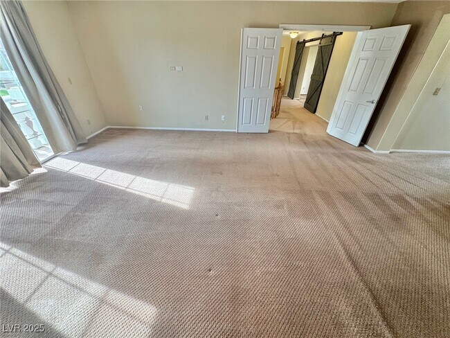 Building Photo - 8240 Tivoli Cove Dr