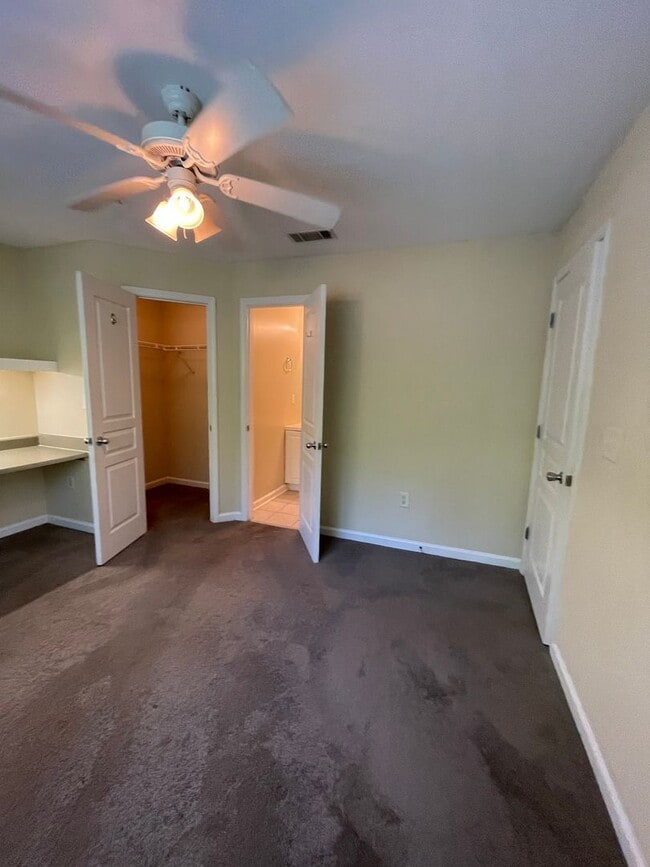 Building Photo - 3700 Spruce Ridge Way