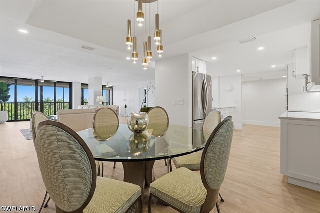 Building Photo - 5601 Turtle Bay Dr