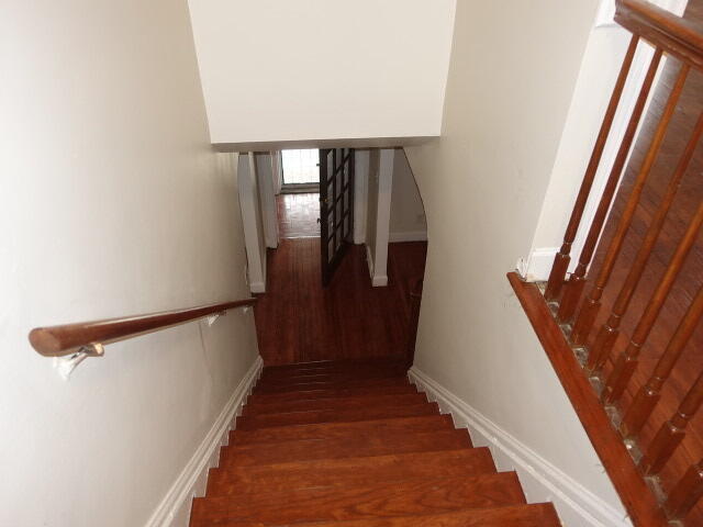 Building Photo - 8205 Outer Dr E