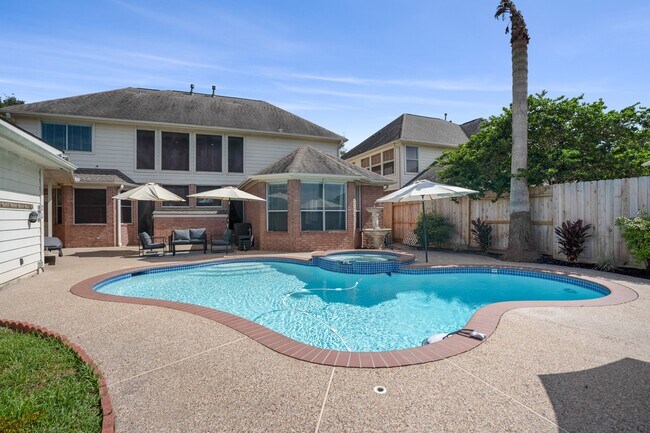 Building Photo - 4710 Devonberry Ln