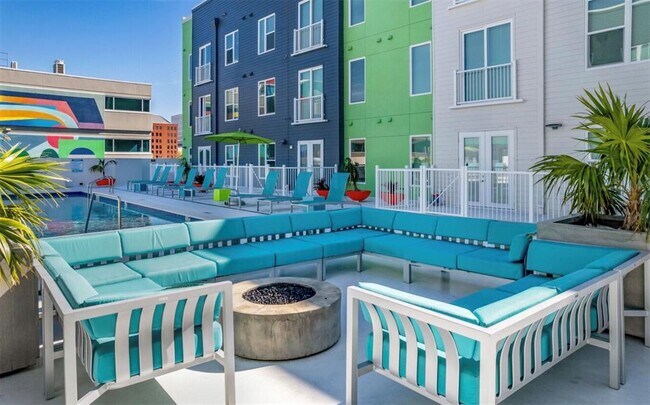 Building Photo - 1659 2nd St