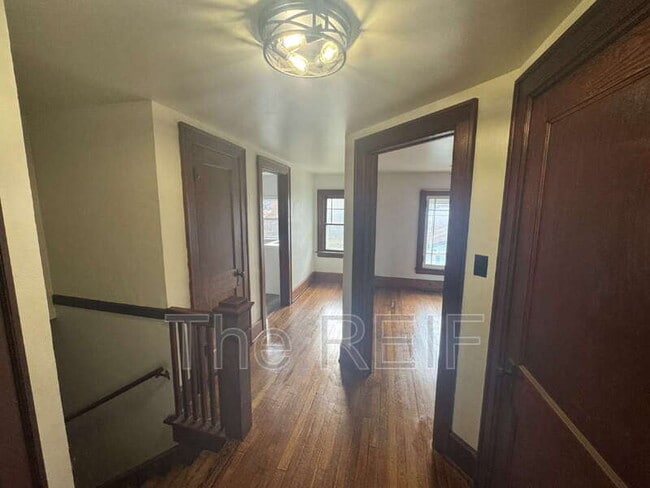 Building Photo - 6916 Billwood Hwy