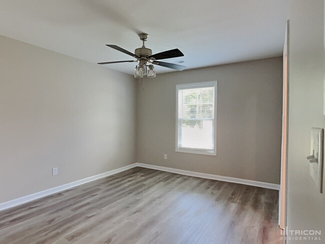 Building Photo - 100 Schroer Rd