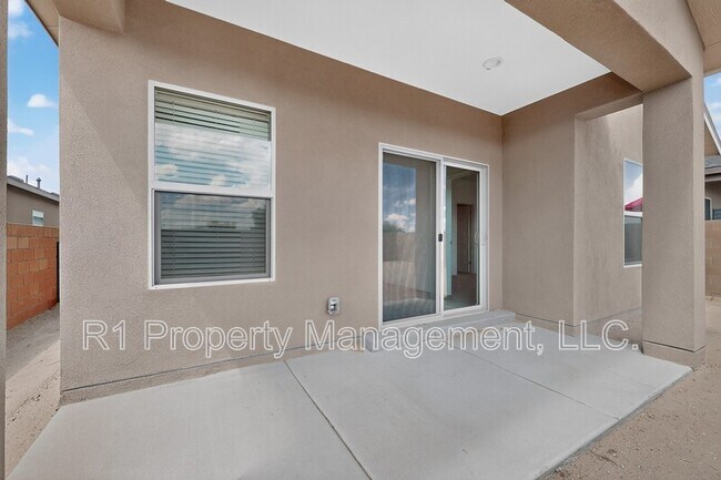 Building Photo - 280 Prism Ave SW