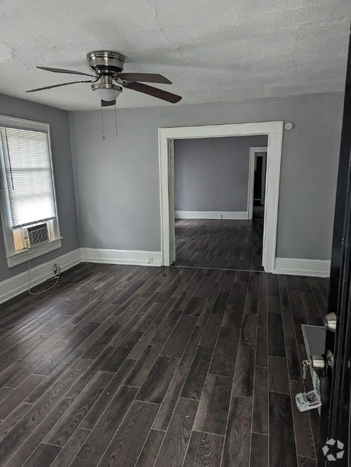 Building Photo - 1105 Boulevard