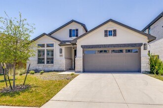 Building Photo - 1410 Sawmill Xing