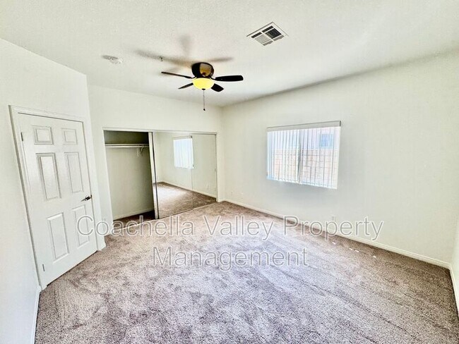 Building Photo - 74091 Daisy Ln