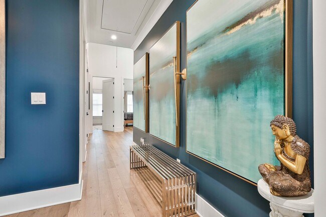 Building Photo - Fully Furnished 3bd/2.5ba Trilith Townhome with Utilities Included
