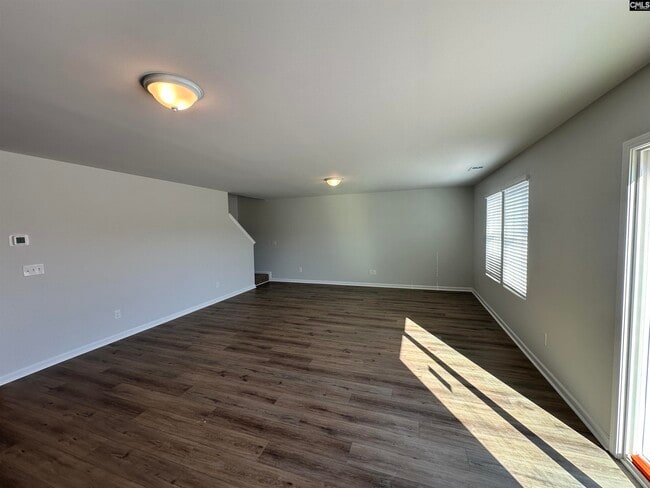 Building Photo - 344 Hardwick Dr