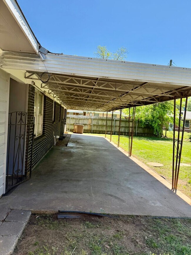 Building Photo - Move-In Ready in Shreveport - Anderson Island Subdivision - 3 br 1.5 ba home for lease