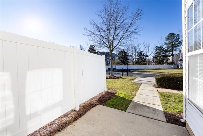 Building Photo - 5028 Prosperity Ridge Rd