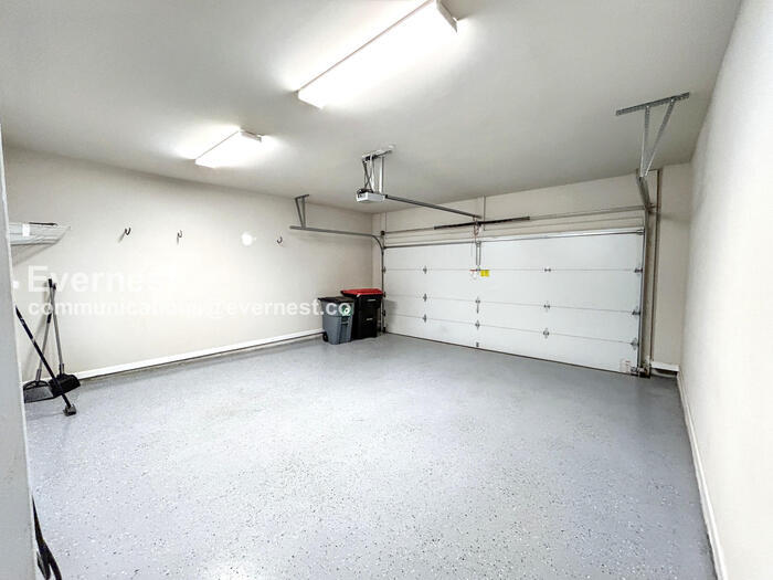 Building Photo - 951 Opelousas Way