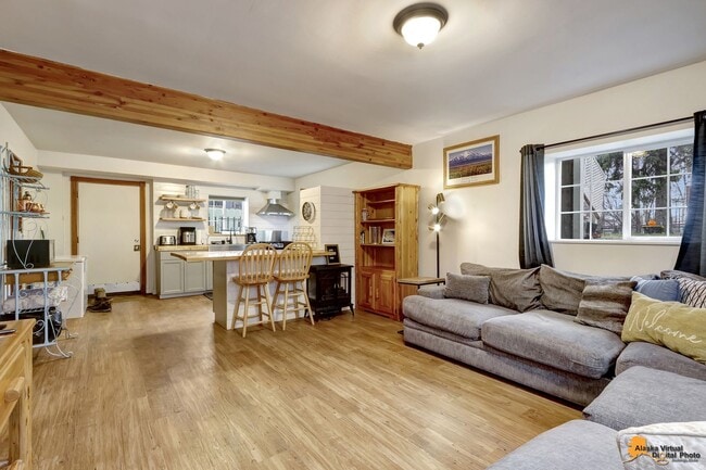 Building Photo - Fully Furnished 3BR Home | Prime Location for JBER & UMED