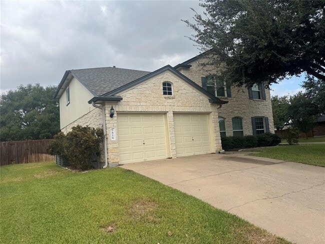 Building Photo - 3816 Eagles Nest St