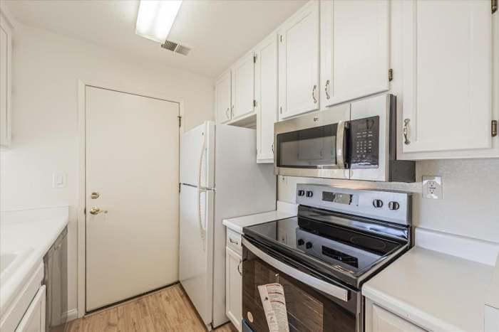 Building Photo - 720 Natalie Dr