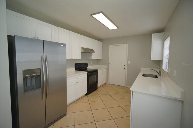 Building Photo - 8755 Hampden Dr