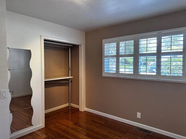 Building Photo - Charming Two Bedroom Pacific Grove Home