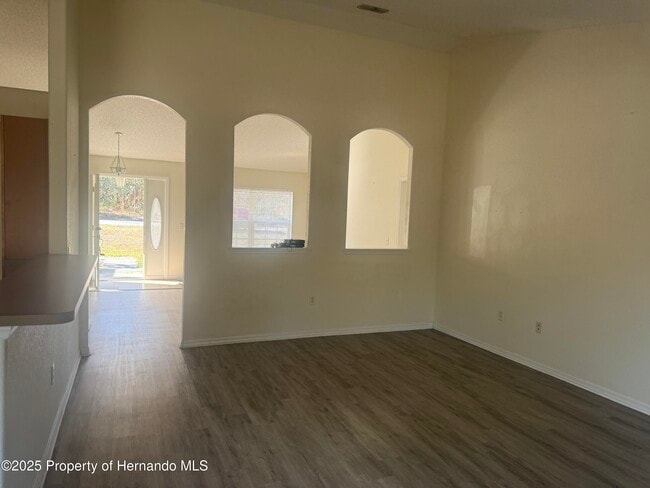 Building Photo - 15096 Mt Ivy Rd