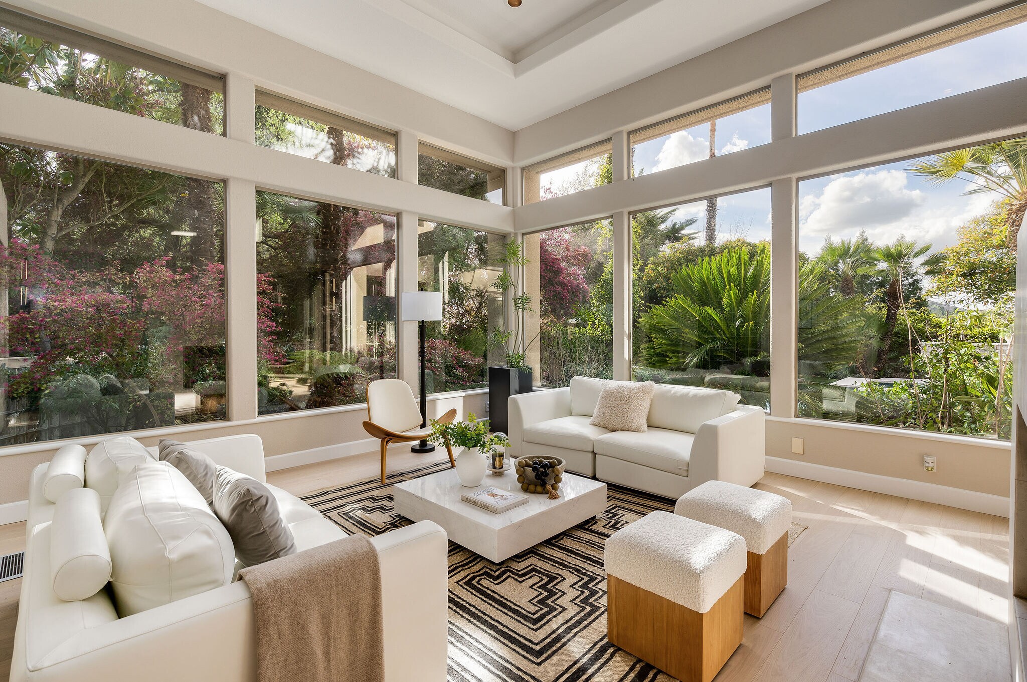 Building Photo - 4257 Golden Oak Ct