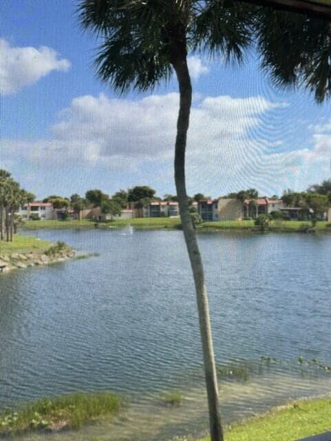 Building Photo - 161 Lake Frances Dr