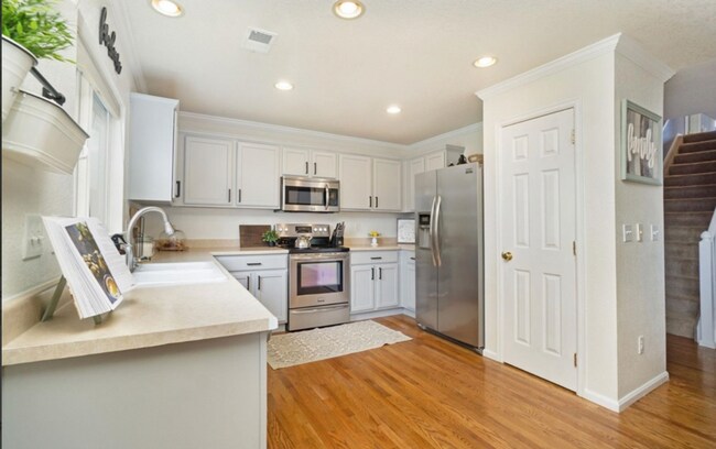 Building Photo - 9611 Marmot Ridge Cir