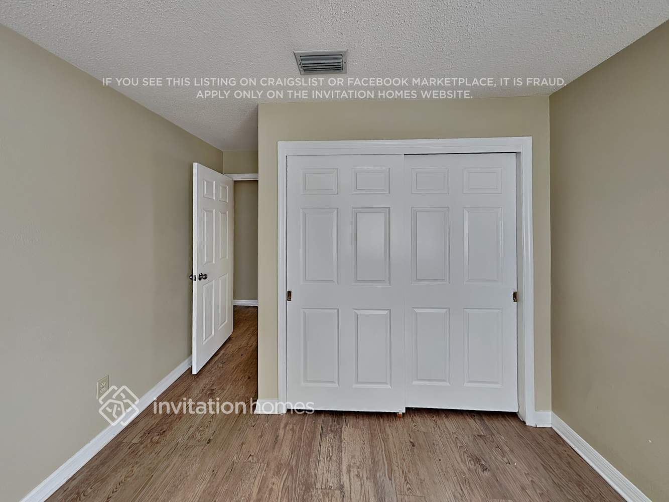 Building Photo - 6169 Half Moon Dr