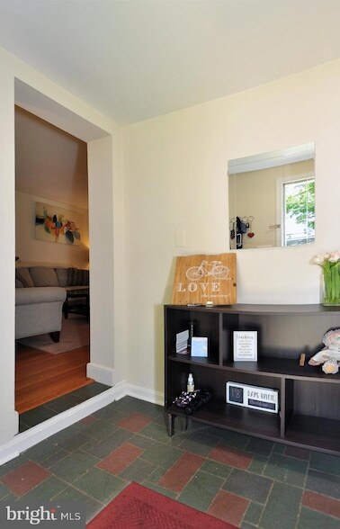 Building Photo - 4306 Kentbury Dr