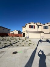 Building Photo - 831 Congaree Ln