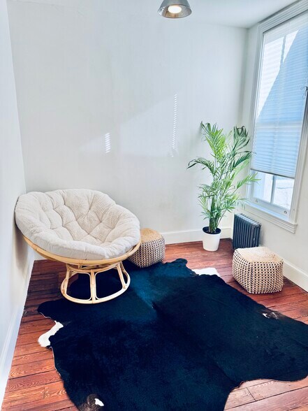 Building Photo - 1418 T St NW