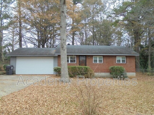 Building Photo - 105 E Mimosa Dr