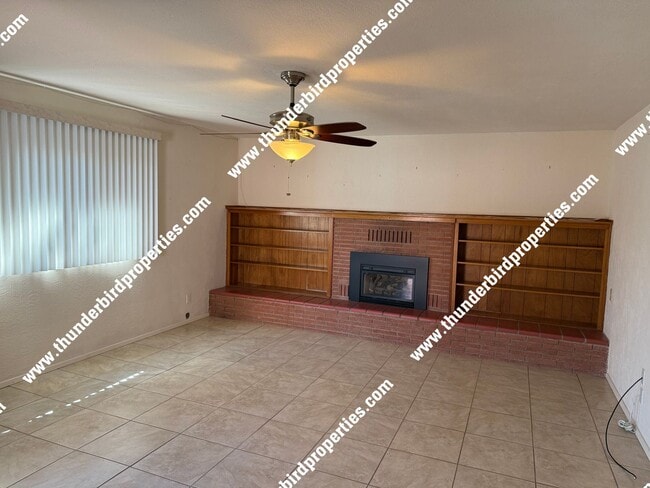 Building Photo - Desired NE location near Sandia High School and Uptown - MOVE IN SPECIAL $250.00 off first months...