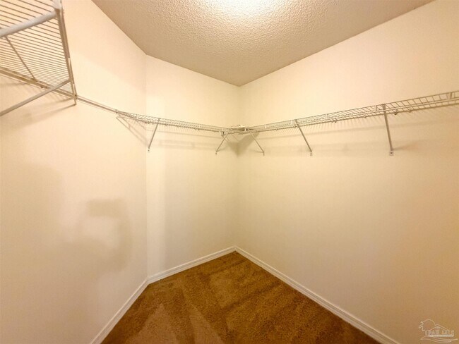 Building Photo - 3313 Linger Ct