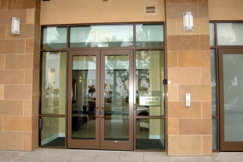 Building Photo - 301 Mission Ave