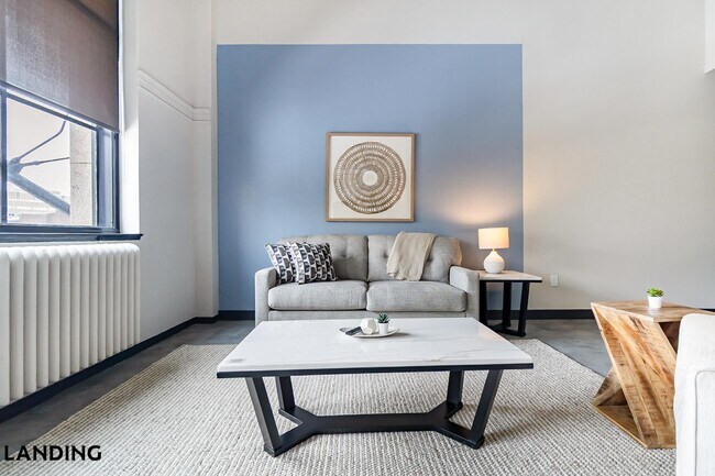 Building Photo - 55 Elm St