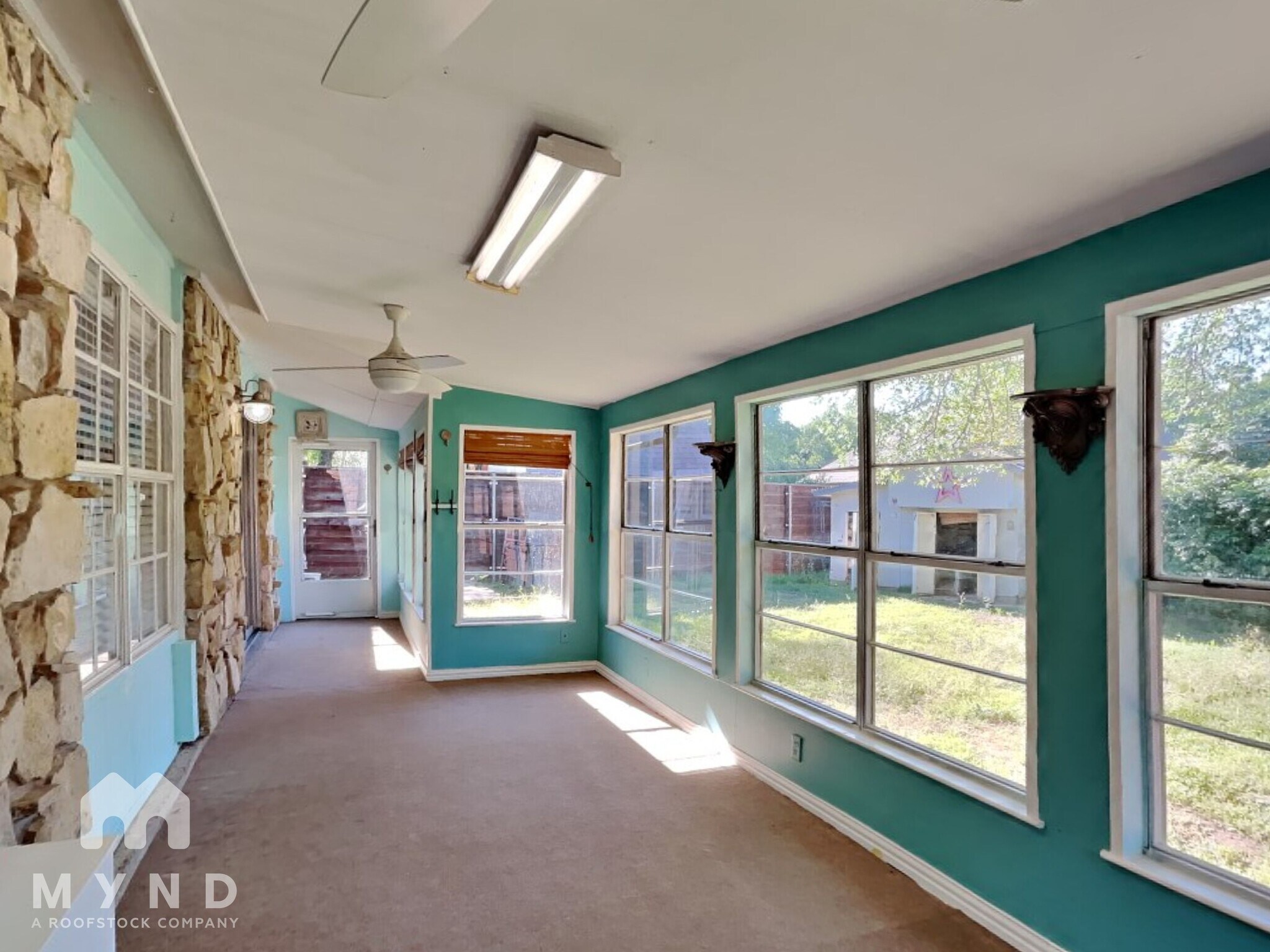 Building Photo - 612 S Rough Creek Ct