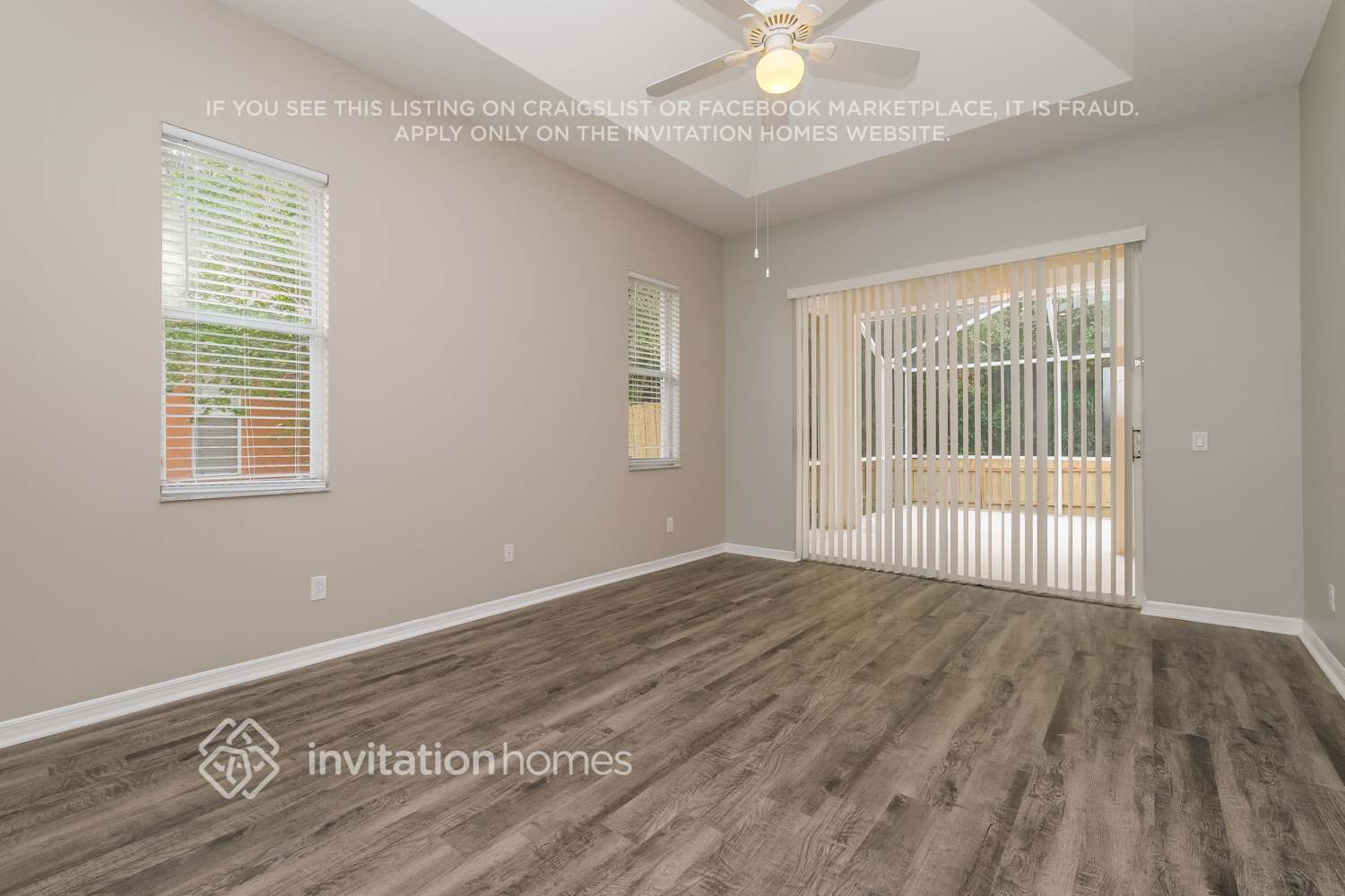 Building Photo - 479 Carriage House Ln