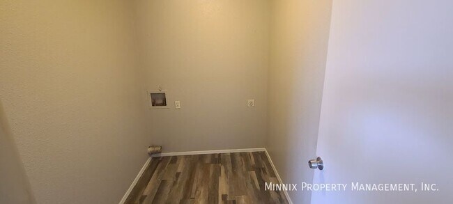 Building Photo - 3007 W Louisiana Ave