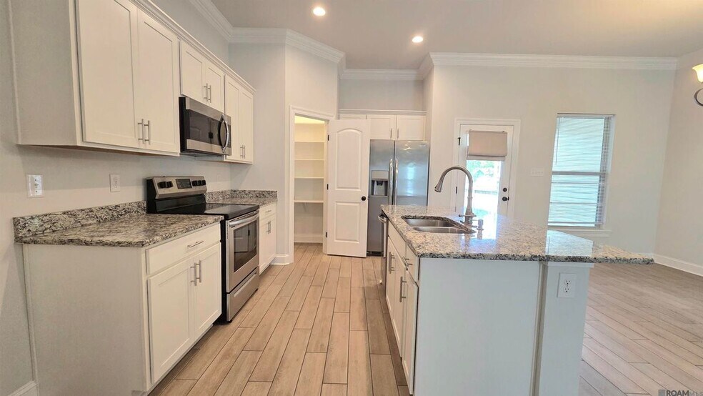 Building Photo - 7004 Spring Gardens Dr