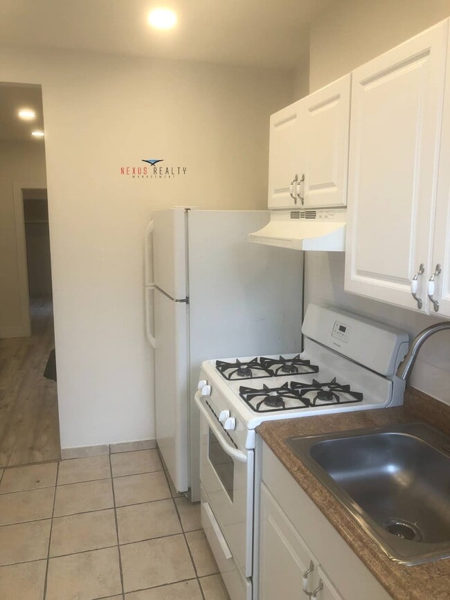 Building Photo - 30-74-74 45th St