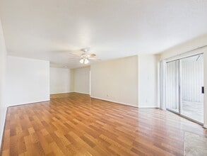 Building Photo - 9700 Leawood Blvd