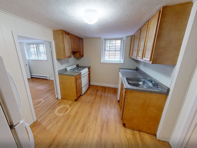 Building Photo - 132 Sutherland Rd
