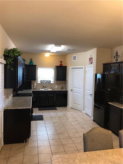 Building Photo - 1408 Blake St