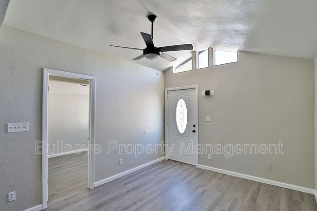 Building Photo - 1803 North 25th Pl